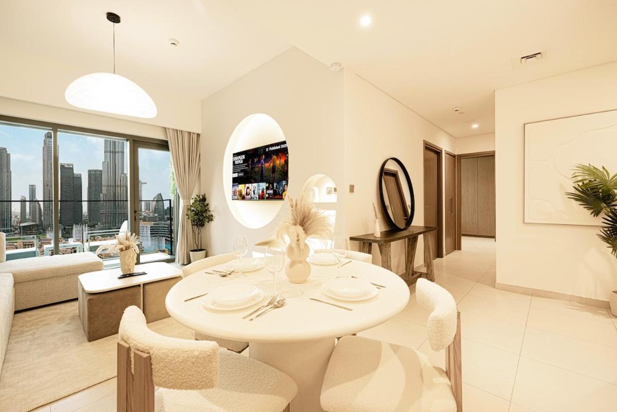 Fabulous 2br With Burj Khalifa And Fountain Views - 5-min Walk To Mall And Souk Al Bahar