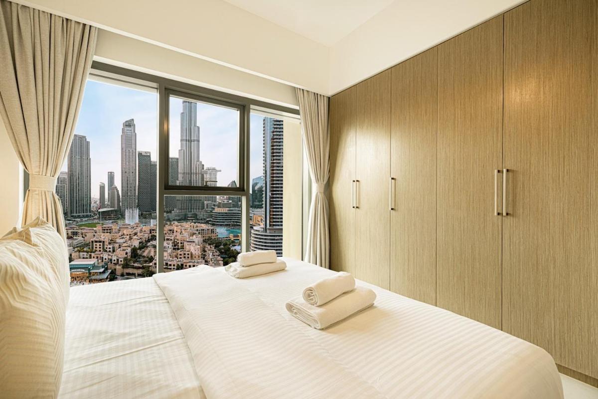 Apartment Fabulous 2br With Burj Khalifa And Fountain Views - 5-min Walk To Mall And Souk Al Bahar Dubai
