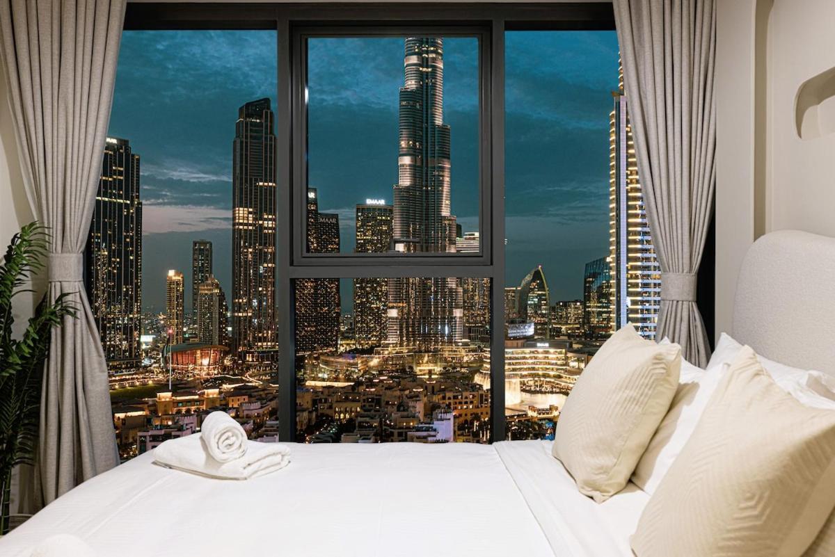 Fabulous 2br With Burj Khalifa And Fountain Views - 5-min Walk To Mall And Souk Al Bahar *