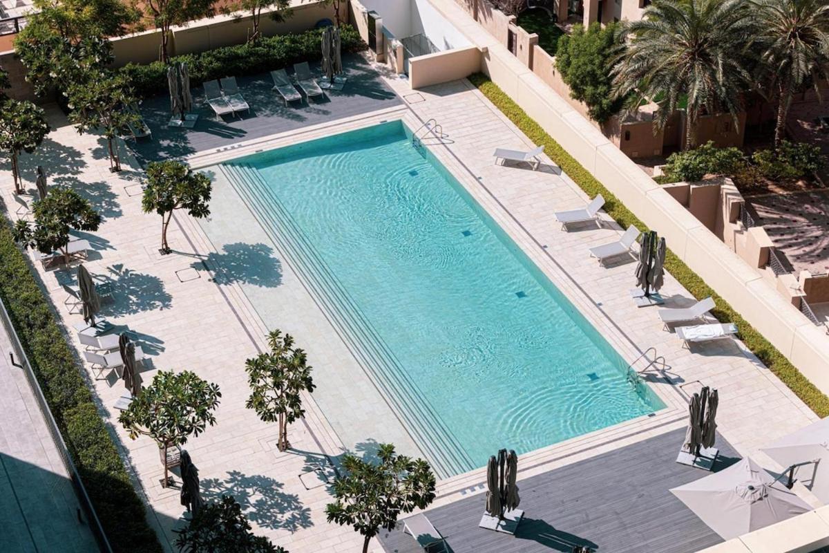 Apartment Fabulous 2br With Burj Khalifa And Fountain Views - 5-min Walk To Mall And Souk Al Bahar